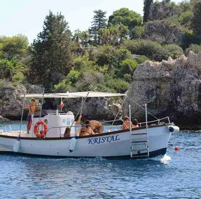 Bachelorette & bachelor party on a boat in Taormina